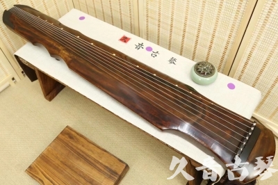 博尔塔拉蒙古自治州●久音古琴  ●今日推荐  20240110[断纹伏羲式]（斫琴师力荐）