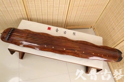 博尔塔拉蒙古自治州●久音古琴  ●今日推荐 20240621 【断纹蕉叶】